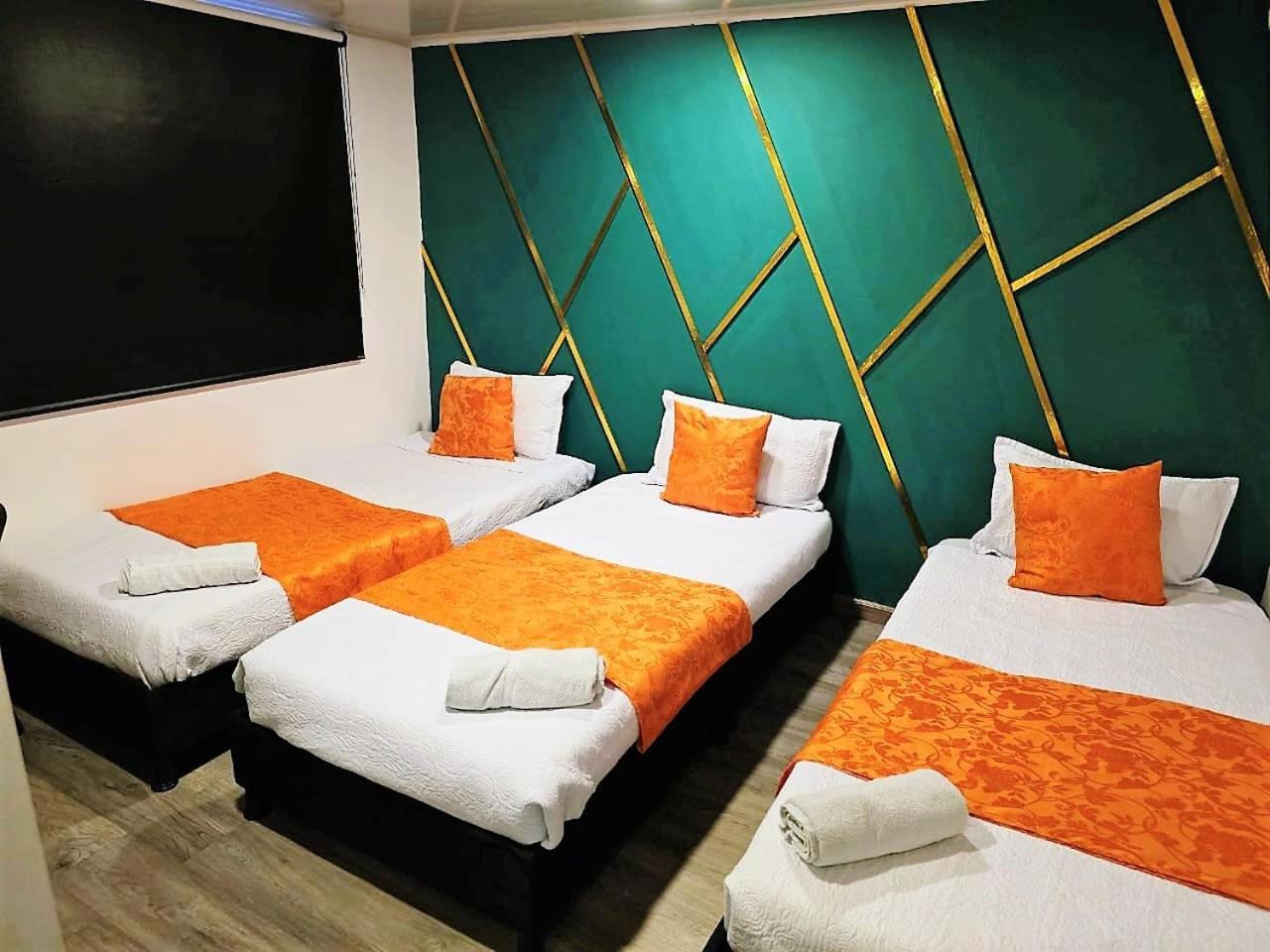Hotel Kristal Ferial Bogotá Zewnętrze zdjęcie