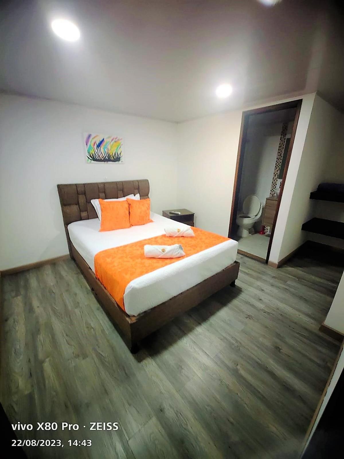 Hotel Kristal Ferial Bogotá Zewnętrze zdjęcie