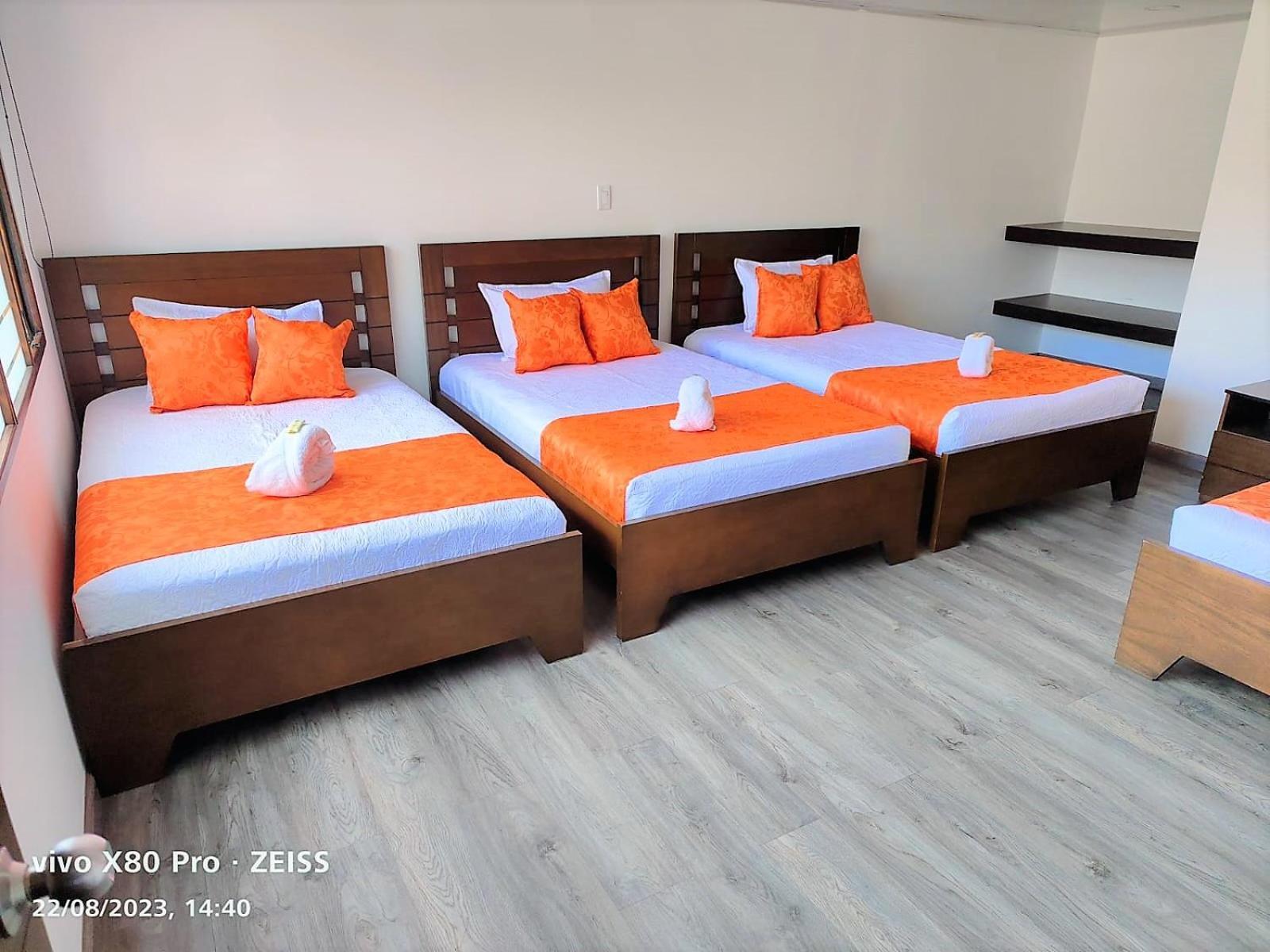 Hotel Kristal Ferial Bogotá Zewnętrze zdjęcie