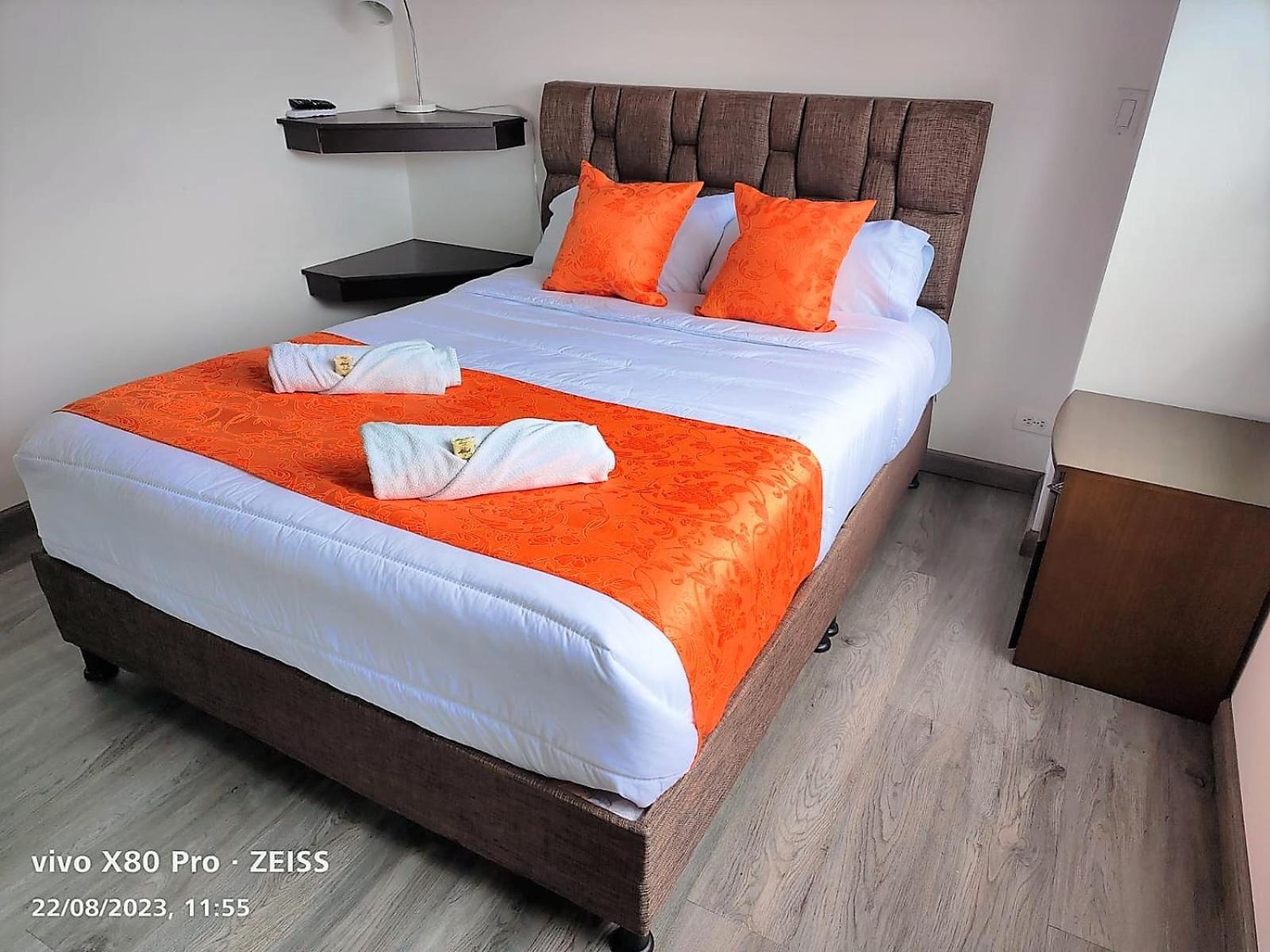 Hotel Kristal Ferial Bogotá Zewnętrze zdjęcie