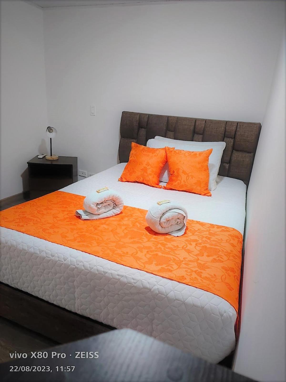 Hotel Kristal Ferial Bogotá Zewnętrze zdjęcie