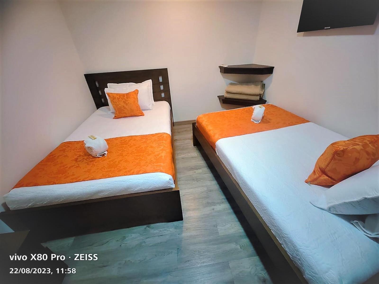Hotel Kristal Ferial Bogotá Zewnętrze zdjęcie