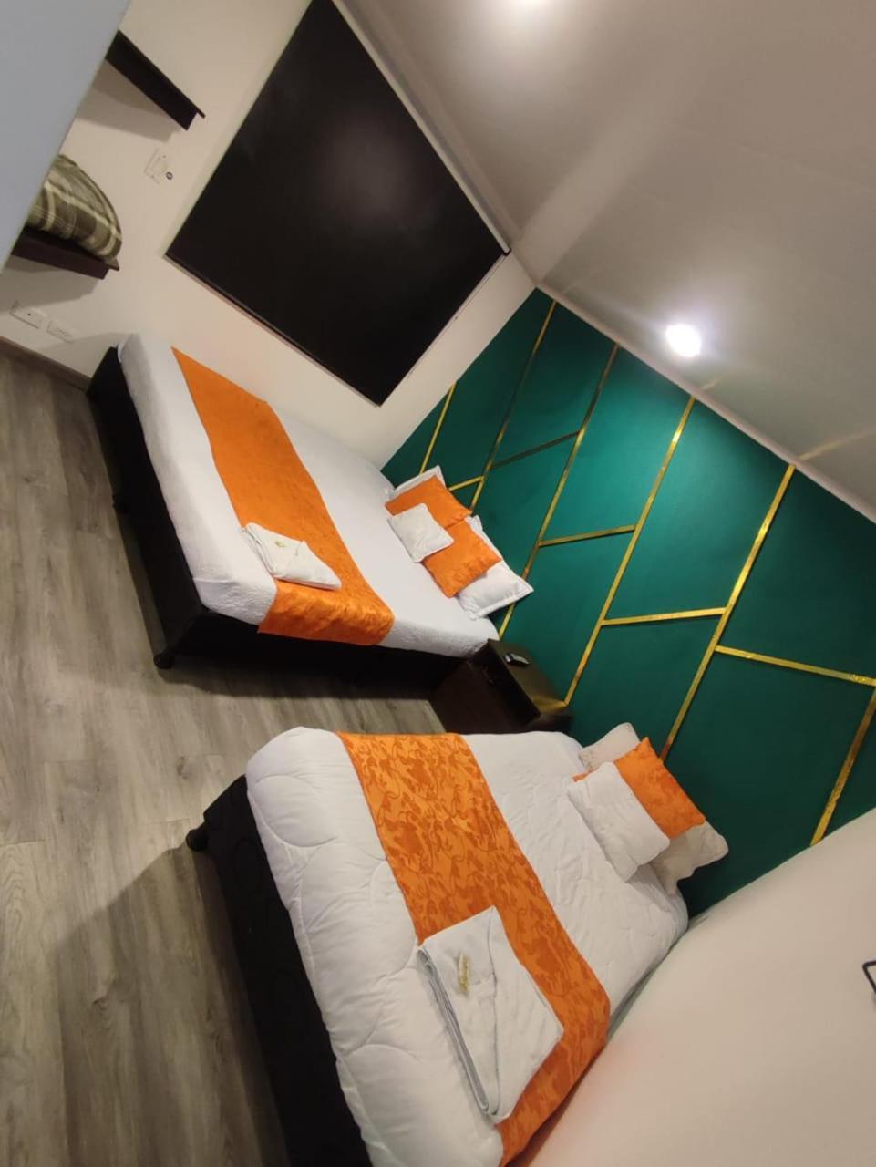 Hotel Kristal Ferial Bogotá Zewnętrze zdjęcie